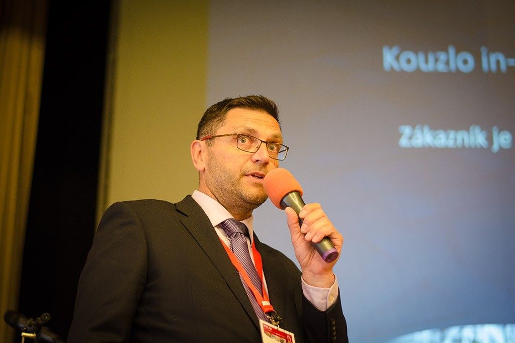 RetailCon 2015, Konferenz &bdquo;nicht nur &uuml;ber den Einzelhandel&rdquo;